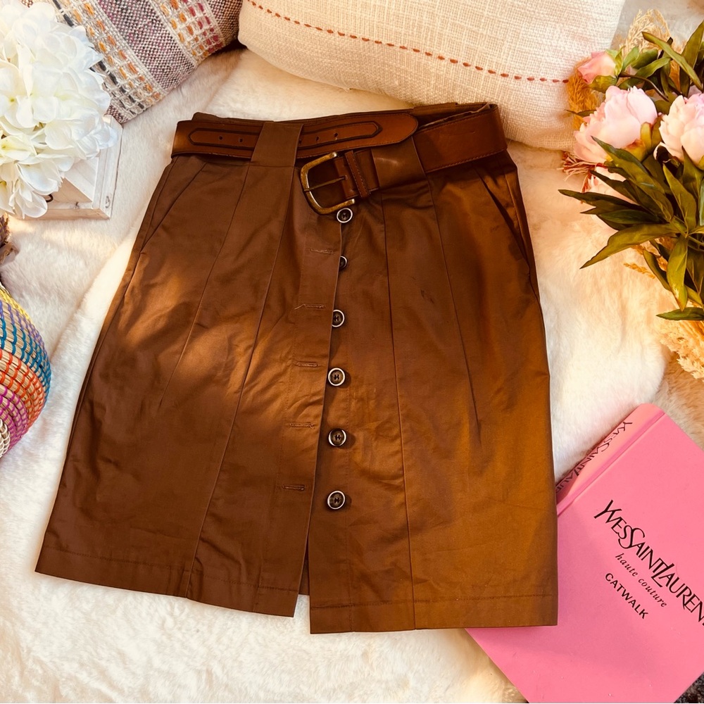 Zara Basics Short smart front button skirt with thick leather belt and pockets.
